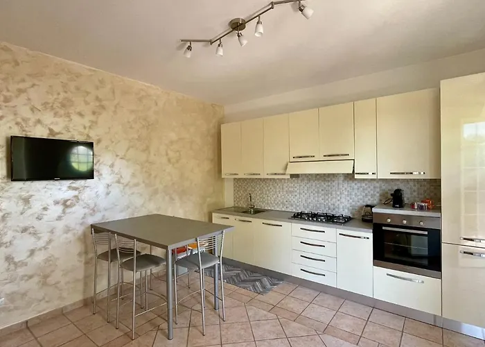 Casa La Noce Васто