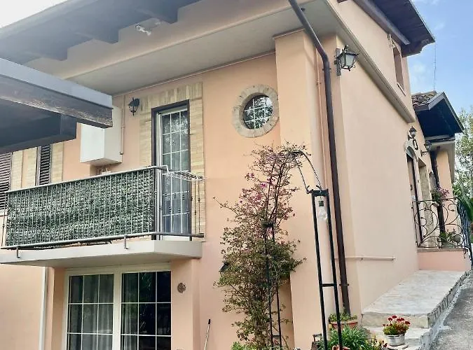 Casa La Noce Апартаменты Васто